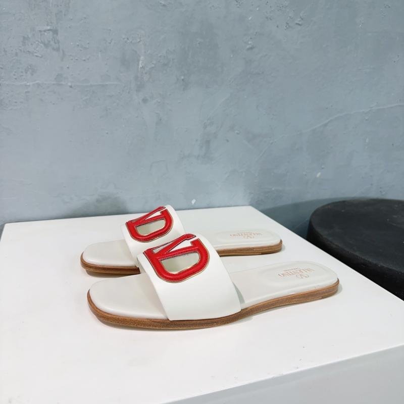 1741357302 435 Valentino 2025 Spring and Summer New Flat Pantoufles in VV