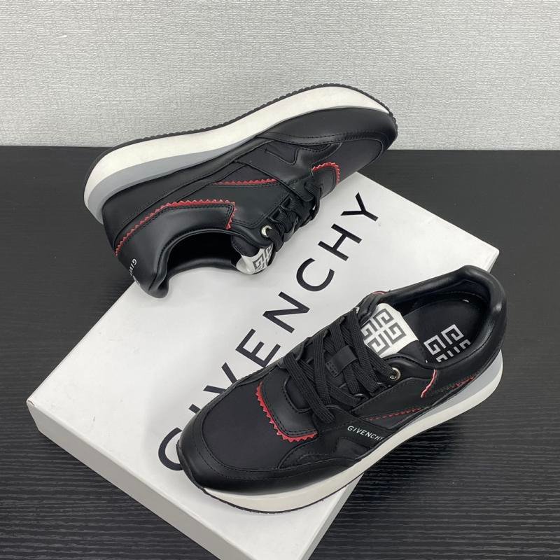 1741819640 636 Givenchy floral vow hide tissue sneakers