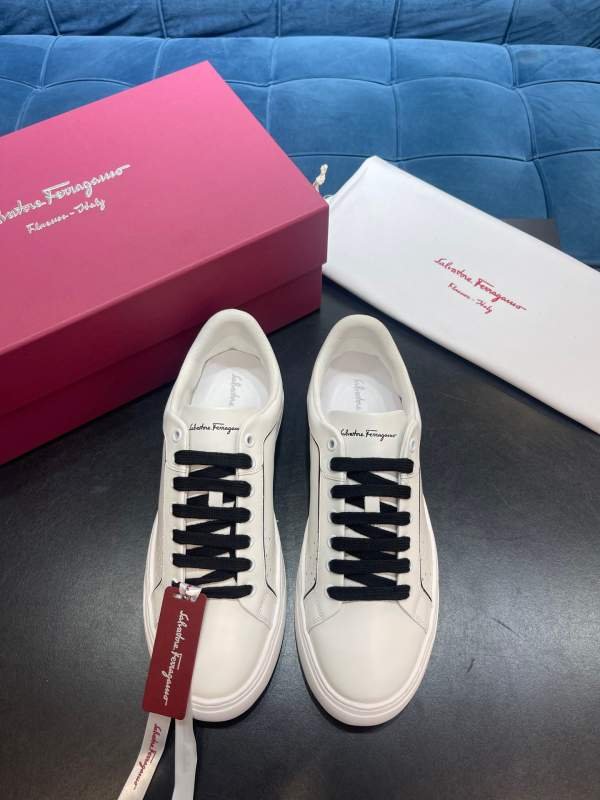 Ferragamo New relaxed Sports Style Shoes