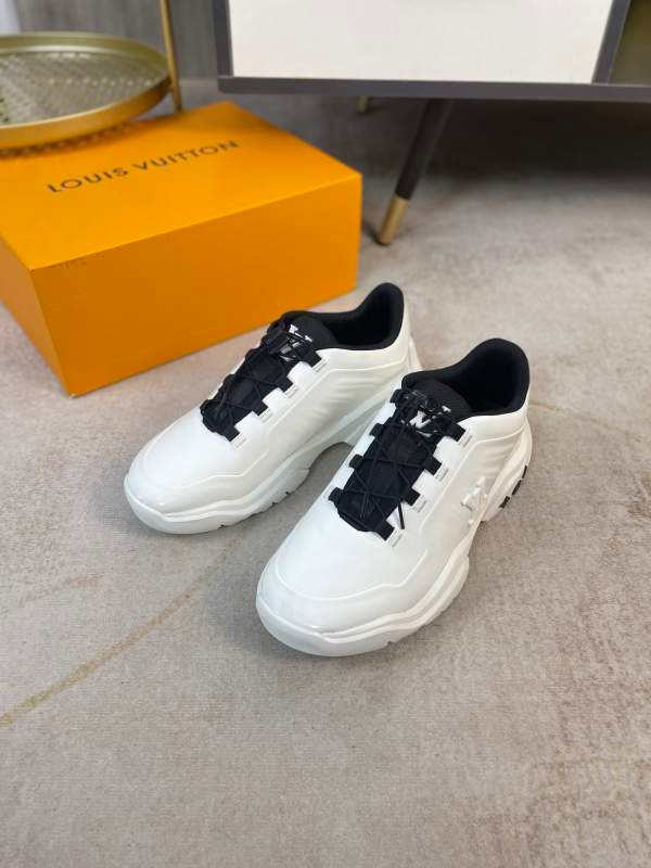 1742275005 67 LV New sports shoes for men