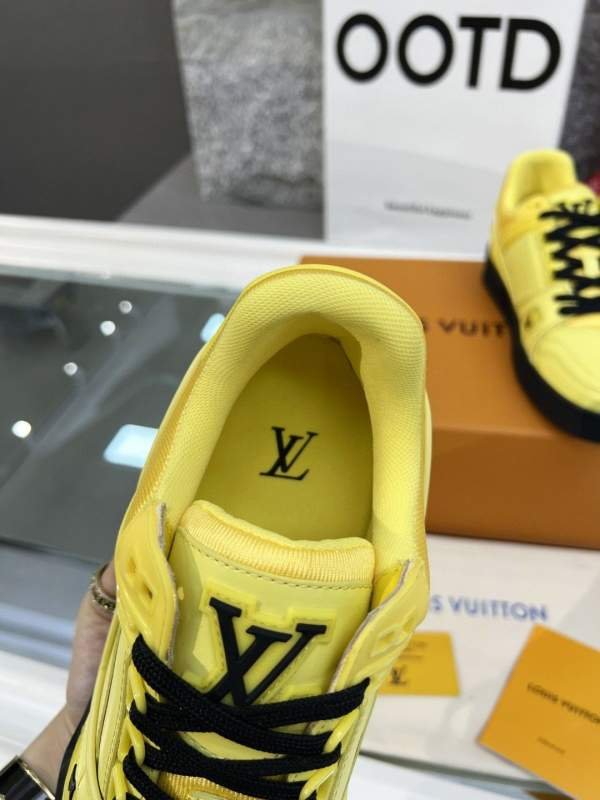 1742328734 807 LV Artifact shoes with popular long legs
