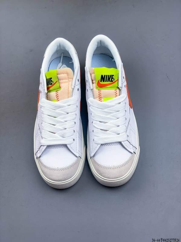 1742341521 18 Nike Nike Classic Trailblazer Big Hook Low Top Top Top