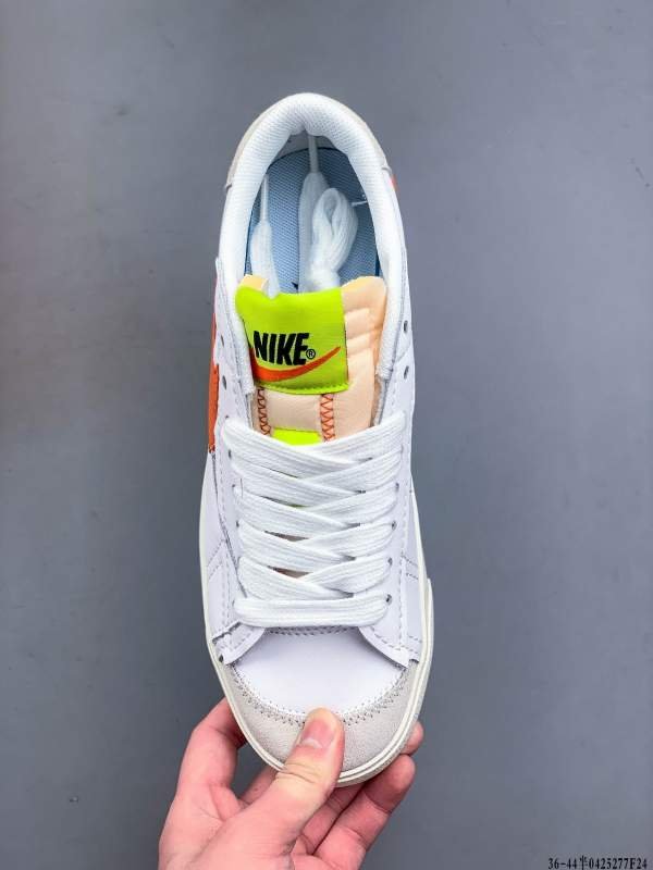 1742341522 396 Nike Nike Classic Trailblazer Big Hook Low Top Top Top
