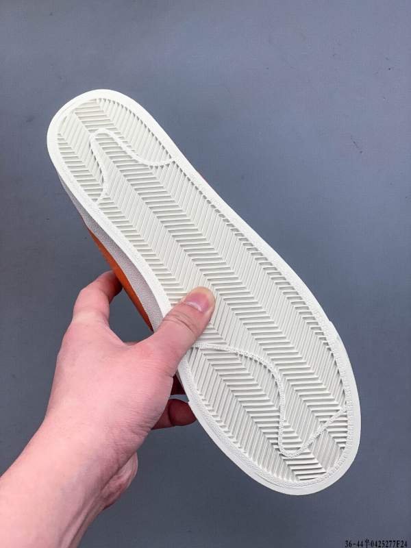 1742341522 48 Nike Nike Classic Trailblazer Big Hook Low Top Top Top