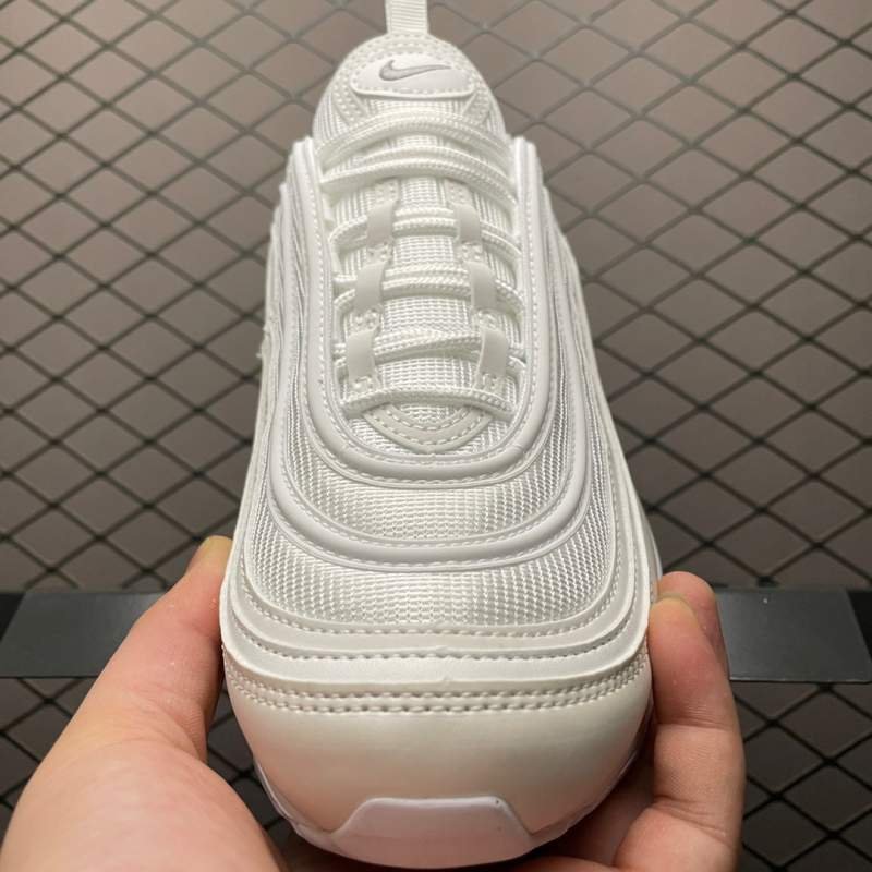 1742382139 151 Nike Full Palm Air Cushion Retro Bullet Running Shoes