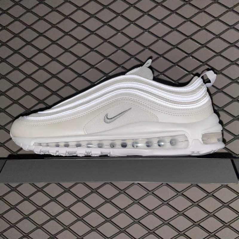 1742382140 239 Nike Full Palm Air Cushion Retro Bullet Running Shoes