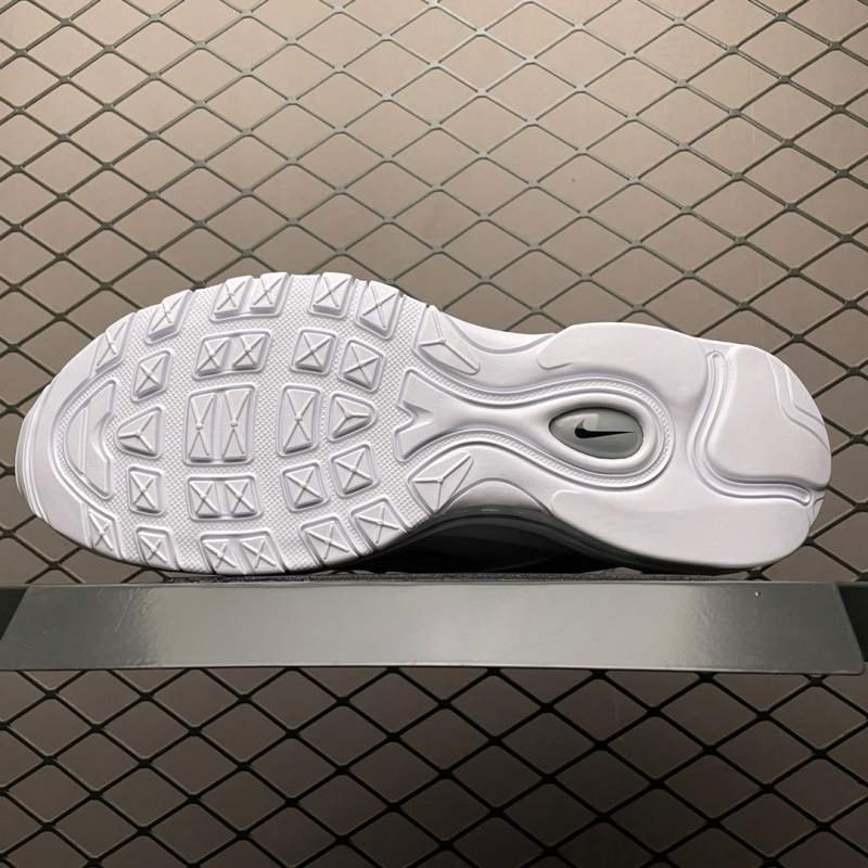 1742382140 566 Nike Full Palm Air Cushion Retro Bullet Running Shoes