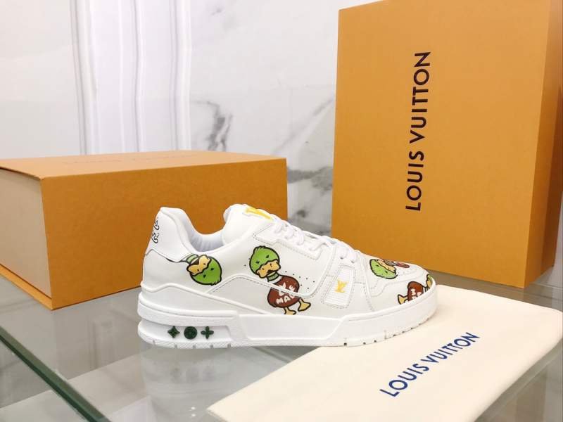 1742499905 144 Louis Vuitton Louis Vuitton Trainer Sneakers