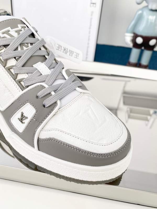1742578724 571 LV Gray trainer sports shoes for men