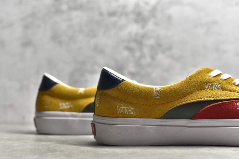 1742586048 178 Vans SK8 Low Men and Women Low Top Logo Broidered Couple