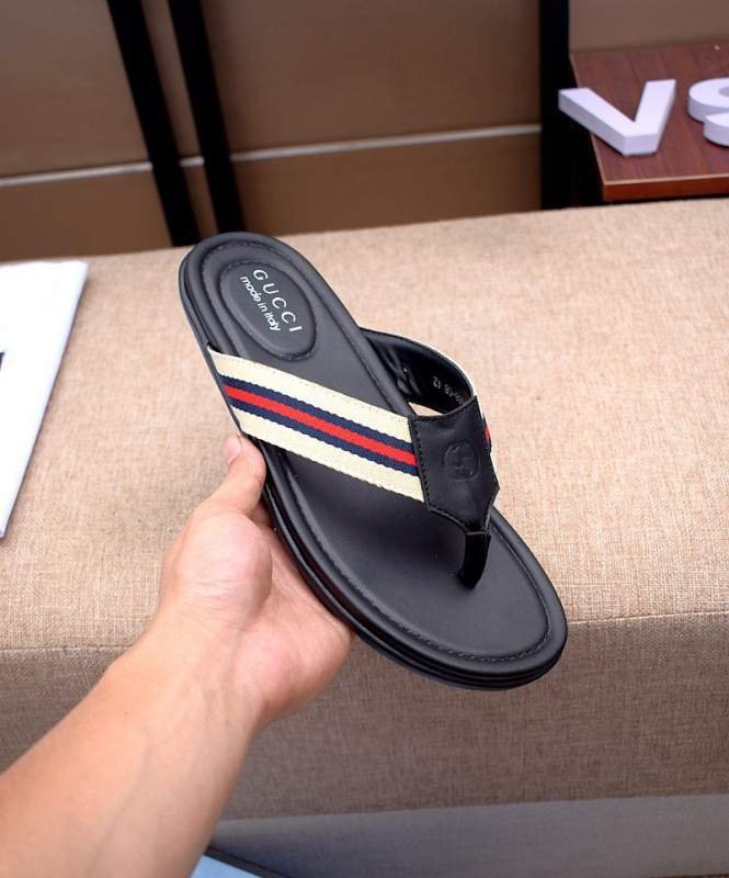 1742657900 251 Gucci 【Gucci】 Perfect fashion folder original male slippers