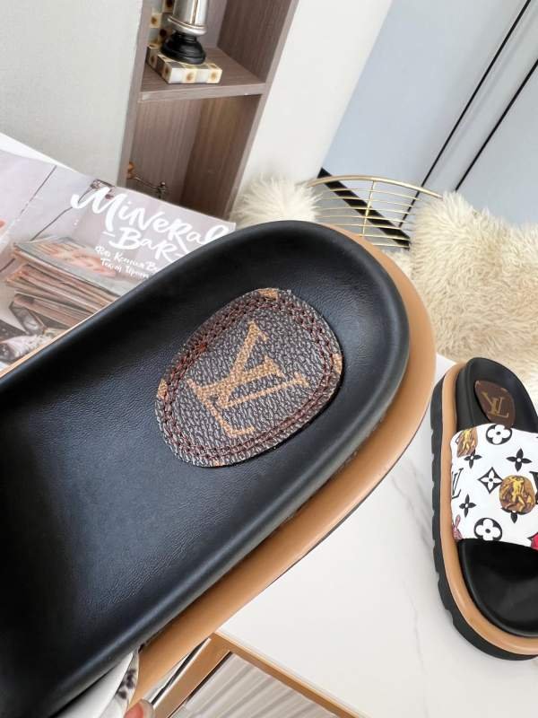 1742699751 127 LV2022 New spring and summer counter