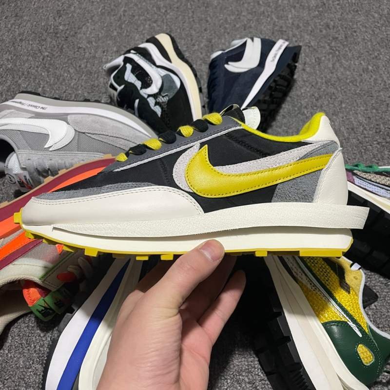 1742759512 808 Nike sacai pure original sneakers