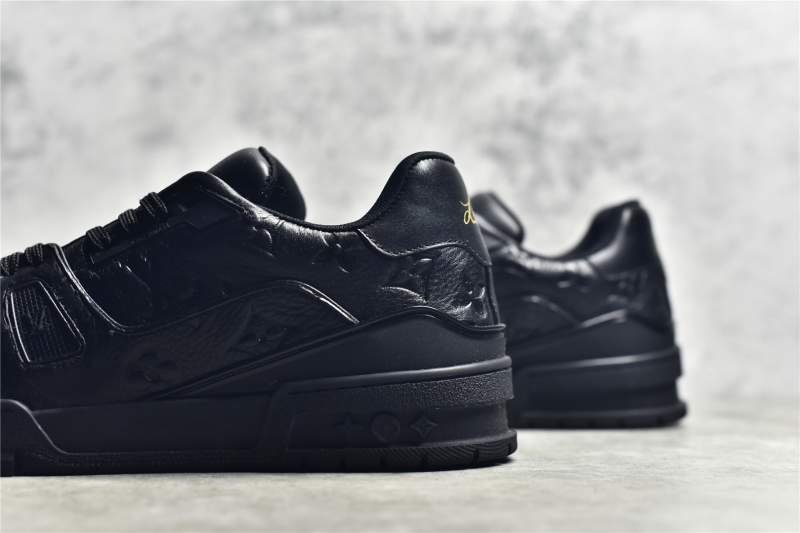 1742804980 357 LV Louis Vuitton Trainer New Color Sports Shoes