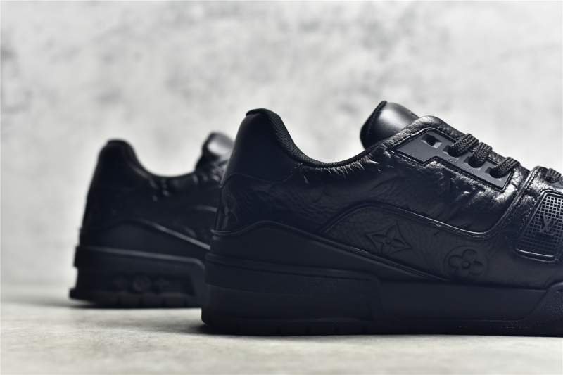 1742804981 515 LV Louis Vuitton Trainer New Color Sports Shoes