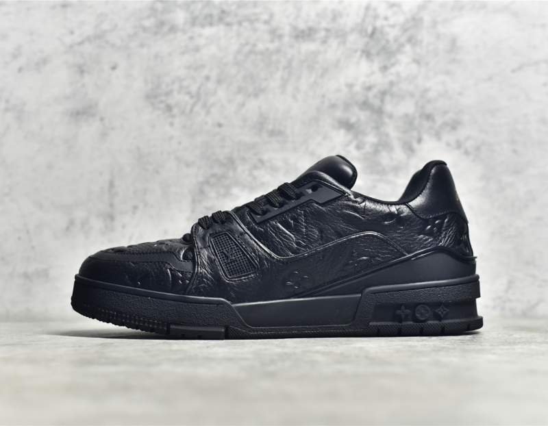 LV Louis Vuitton Trainer New Color Sports Shoes