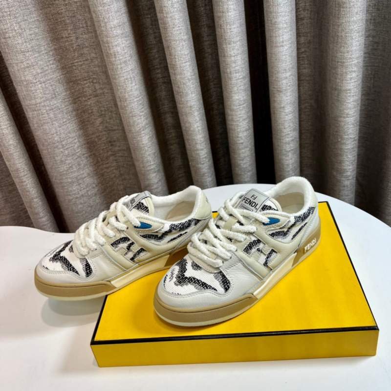 1742808842 680 2022 Beginning of spring New couple Fendi relaxed shoes