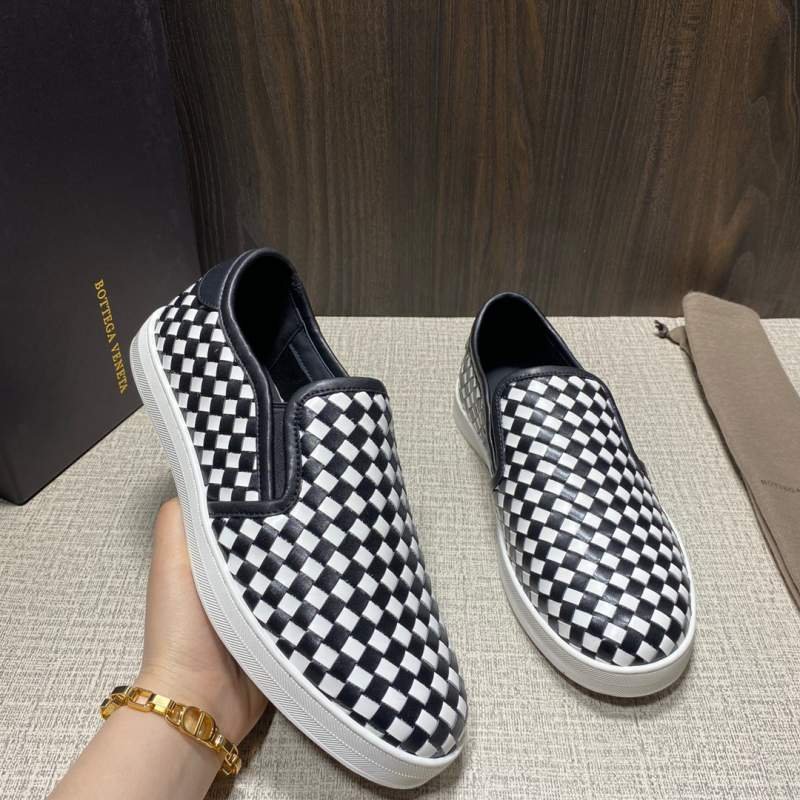 1742842243 319 Baodiejia new mens shoes for men