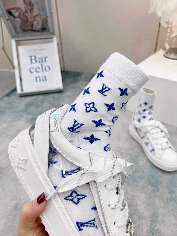 1742854320 658 LV Louis Vuitton Time Out Sports Shoes