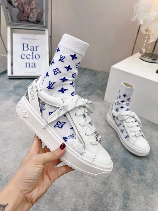 1742854321 503 LV Louis Vuitton Time Out Sports Shoes