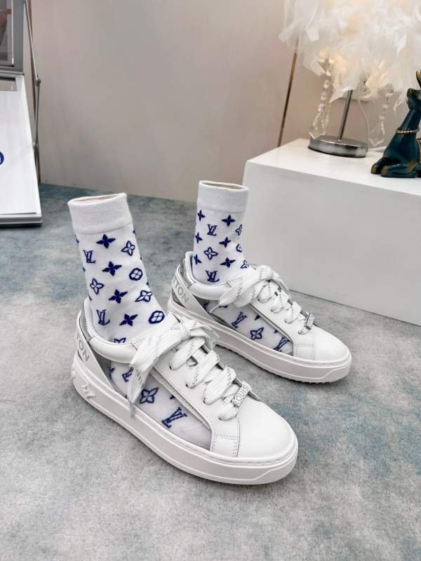 LV Louis Vuitton Time Out Sports Shoes