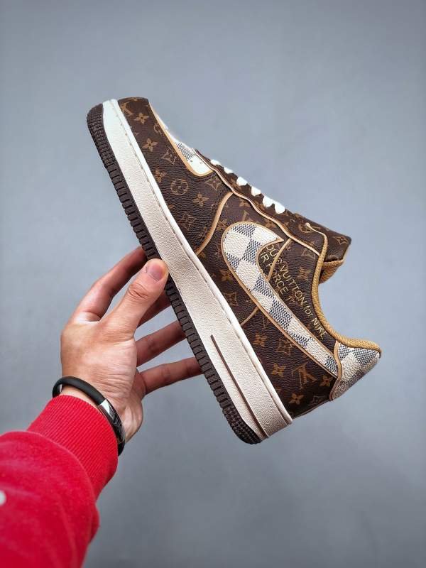 1742858019 290 LV Louis Vuitton Super Luxury Joint LV X Air Force