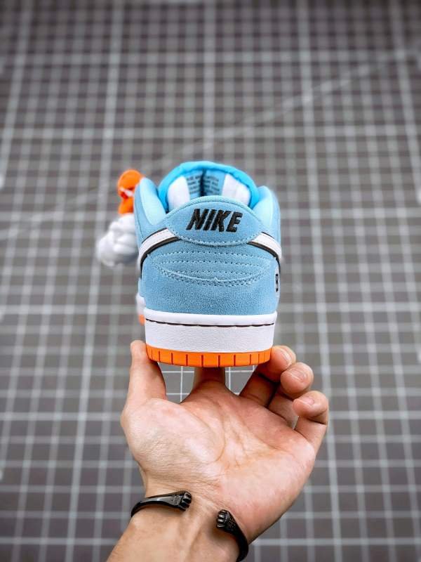 1742876588 328 Nike dunk in light and white and white light suede