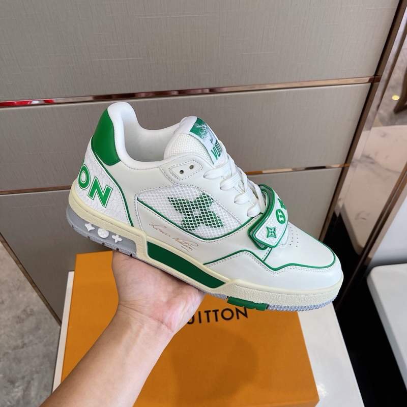 1742925938 472 LV Louis Vuitton Trainer Sneakers Top Couples
