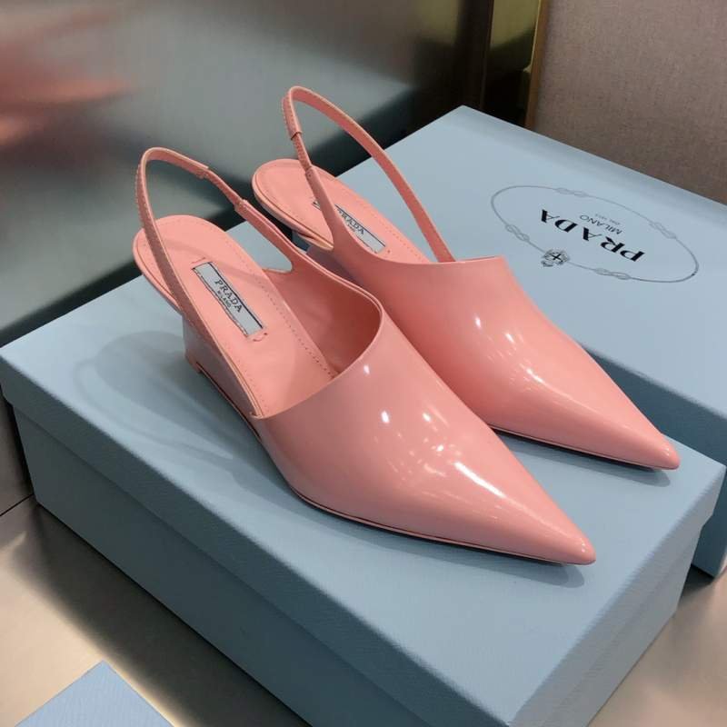 1742955650 16 Pragone of the early spring of Prada New Womens Womens