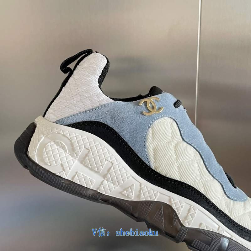1742959297 696 The new casual sneakers from Chanel in early spring