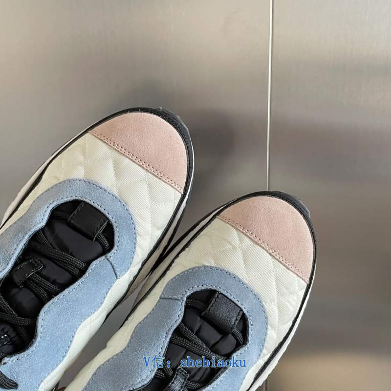 1742959304 533 The new casual sneakers from Chanel in early spring