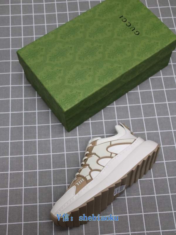 1743036401 729 Gucci Gucci Sneakers in thick soles