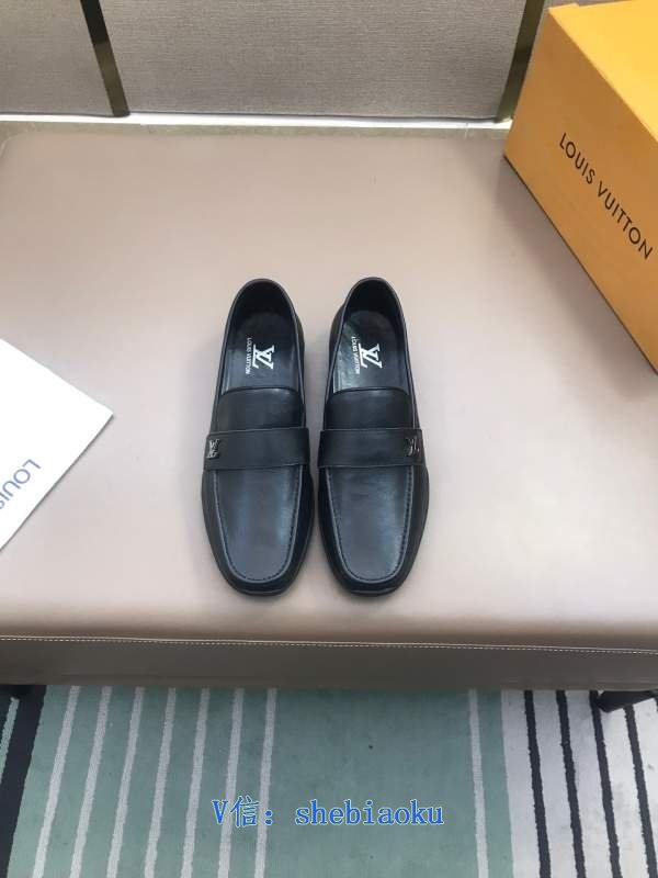 1743158558 538 Pure Pure Origin LV Louis Vuitton New relaxed leather shoes