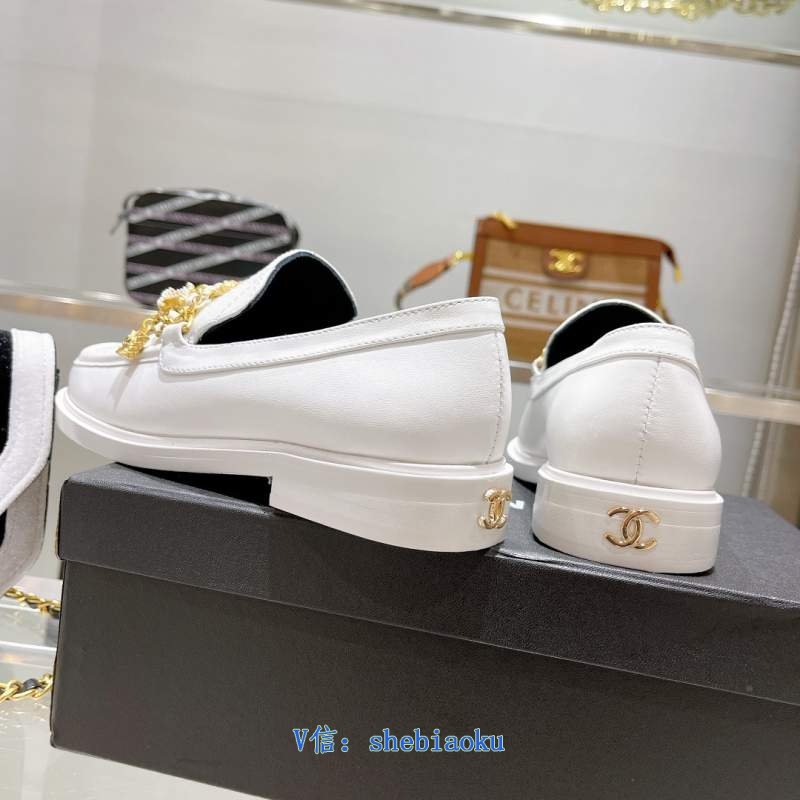 1743184165 119 2022 New Chanel Chanel Chaussion de molafier Meaning Origin