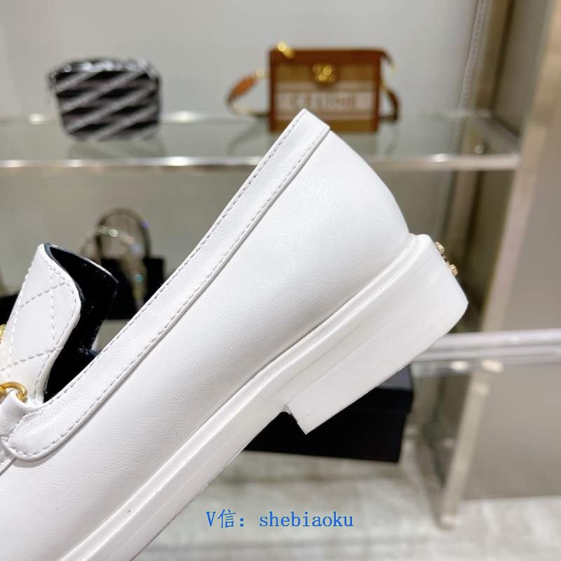 1743184165 461 2022 New Chanel Chanel Chaussion de molafier Meaning Origin