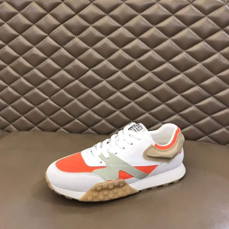 1743195275 379 The new original Givenchy Super Cool Sly Sneakers casual sneakers