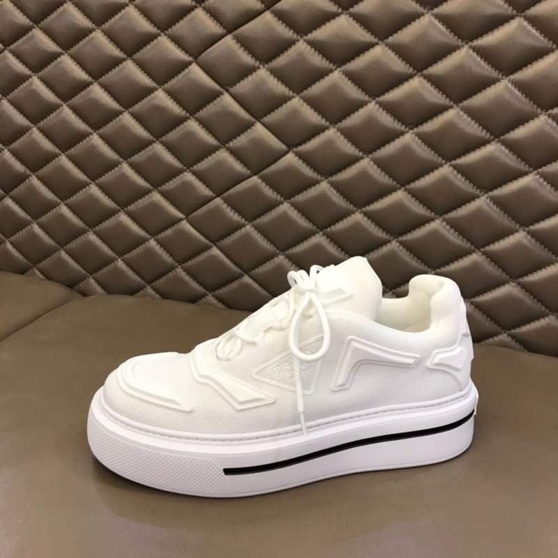 1743254210 984 Prada Origin Segion Nouveau Sables Sports Cassures Suffers Men
