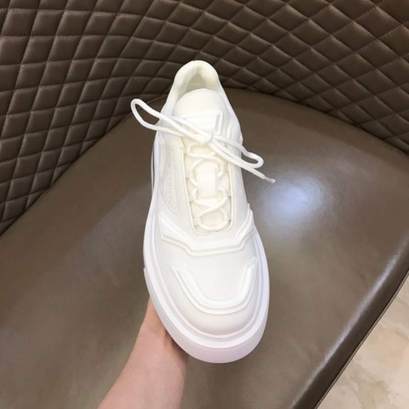1743254211 382 Prada Origin Segion Nouveau Sables Sports Cassures Suffers Men