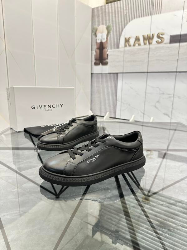 Givenchy Men de Givenchy relaxed shoes