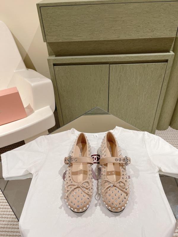 1743406591 616 Miu Miu Classic Diamond Set Ballet Shoes New
