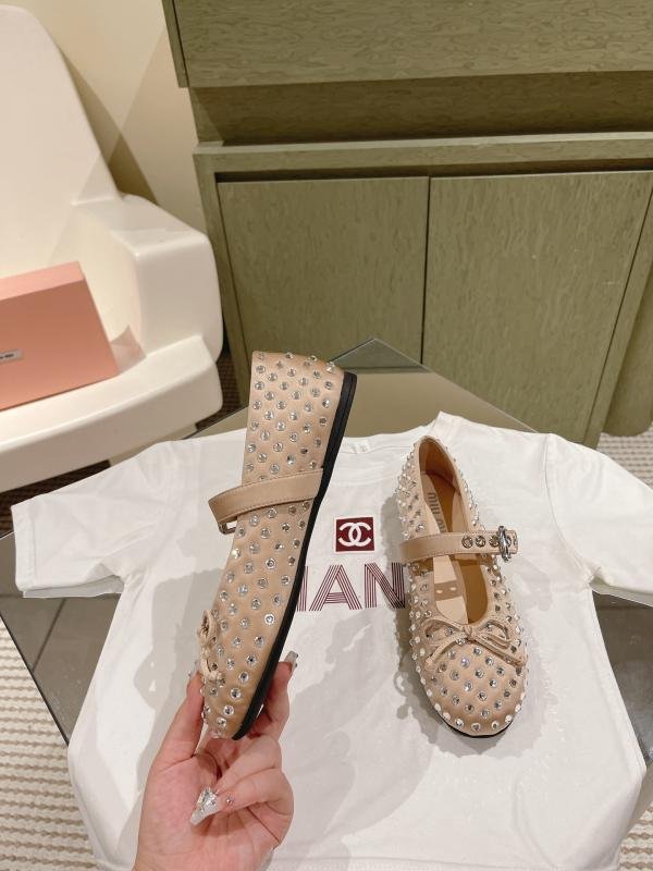 1743406592 816 Miu Miu Classic Diamond Set Ballet Shoes New
