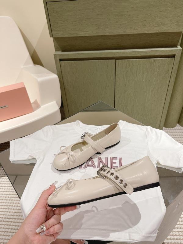 1743410236 863 Miu Miu Classic Ballet Shoes New products