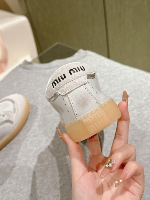 1743417618 173 The new American retro shoes from Miuiu Miu Miu