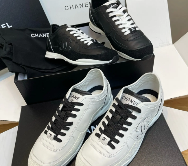 Chanel Sneakers with "Panda" Style (Black & White) sport shoes of famous brand copy