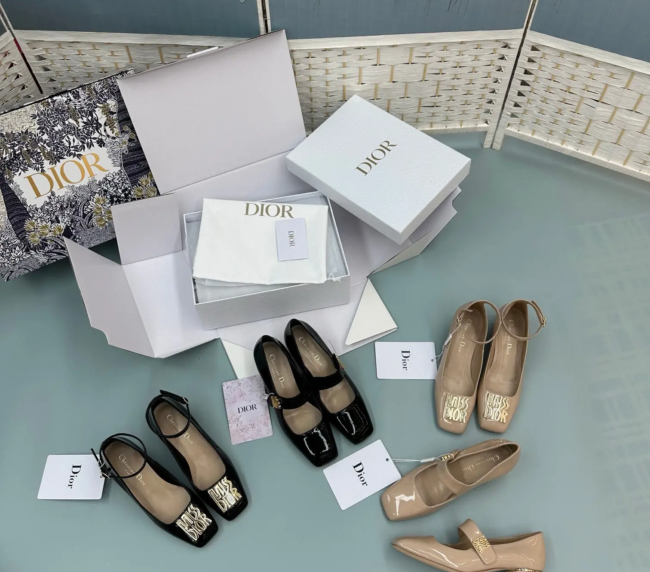 Dior DIOR counter new hardware buckle Mary Jade shoes
