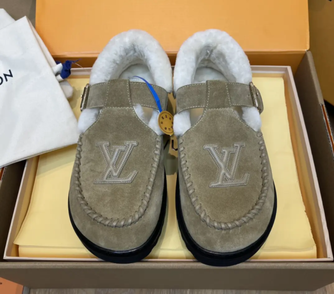 LV Casual Shoes Brown (1)