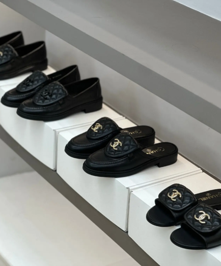 Top version Classic 2025Chanel Chanel newest loafers half sandals (5)