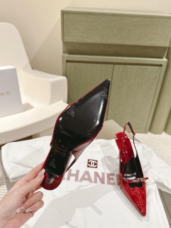 1743467030 657 Dior spring and summer new high electric heels at the