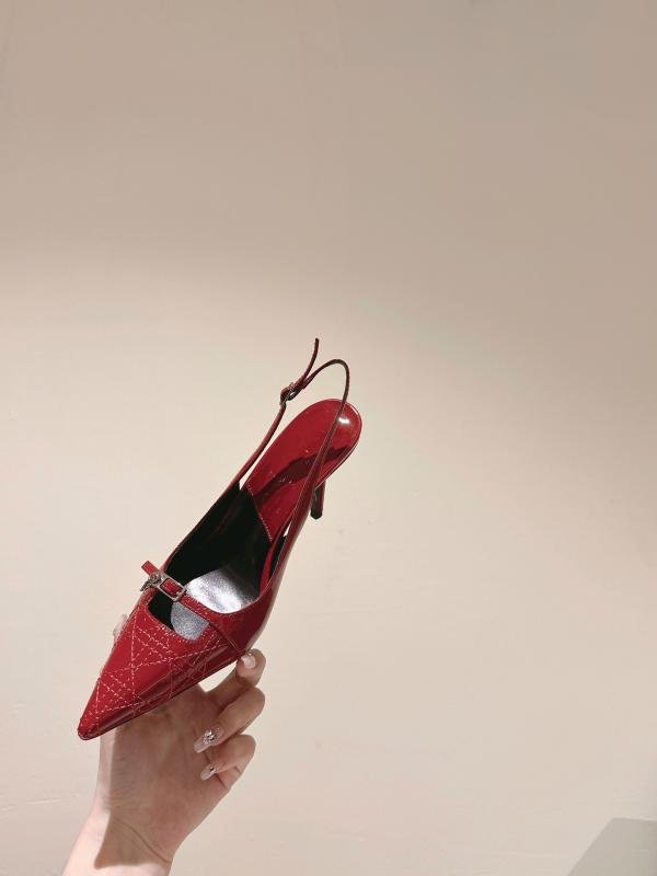 1743467031 234 Dior spring and summer new high electric heels at the