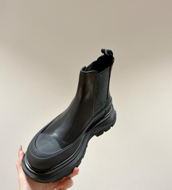 Alexander McQueen Couple relaxed leather leather -leather boots
